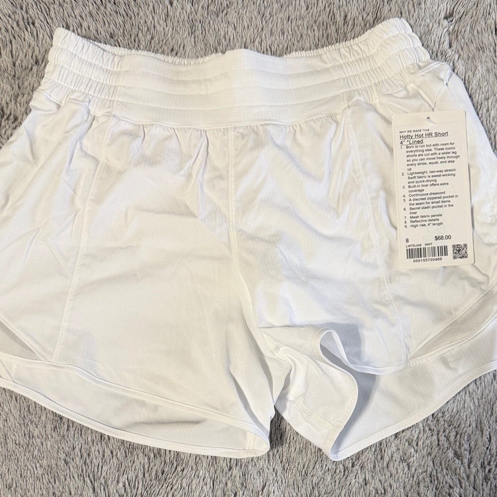 Lululemon - hotty hot hr shorts
